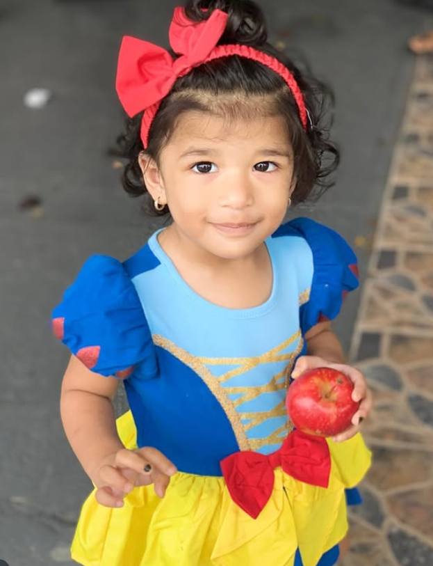 snow white costume 